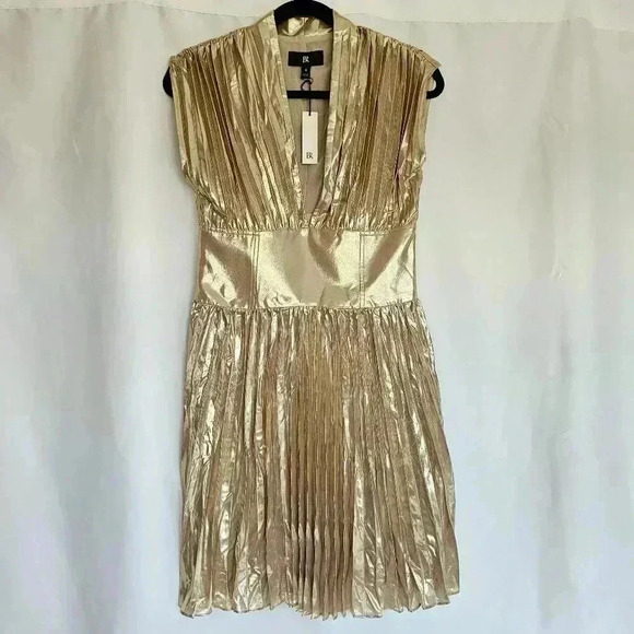 😍 NWT 😍 Banana Republic Sleeveless Pleated Mini Dress, Gold, Size 4 - Picture 3 of 10